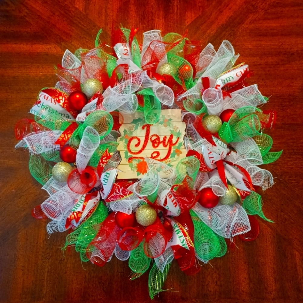 Beautiful New Christmas Wreath